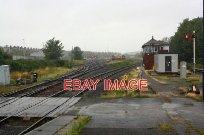 FOTO BAHNHOF UND STELLWERK VOM NÖRDLICHEN ENDE VON BARROW BAHNHOF DREI AUS GESEHEN