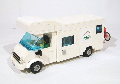 LEGO Custom Modular Building - RV 