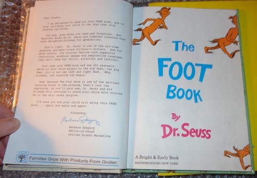2 ALTE VINTAGE GEBUNDENE DR. SEUSS BÜCHER 19 ? FUCHS IN SOCKEN & 1993 DAS FUSSBUCH - Bild 11 von 20
