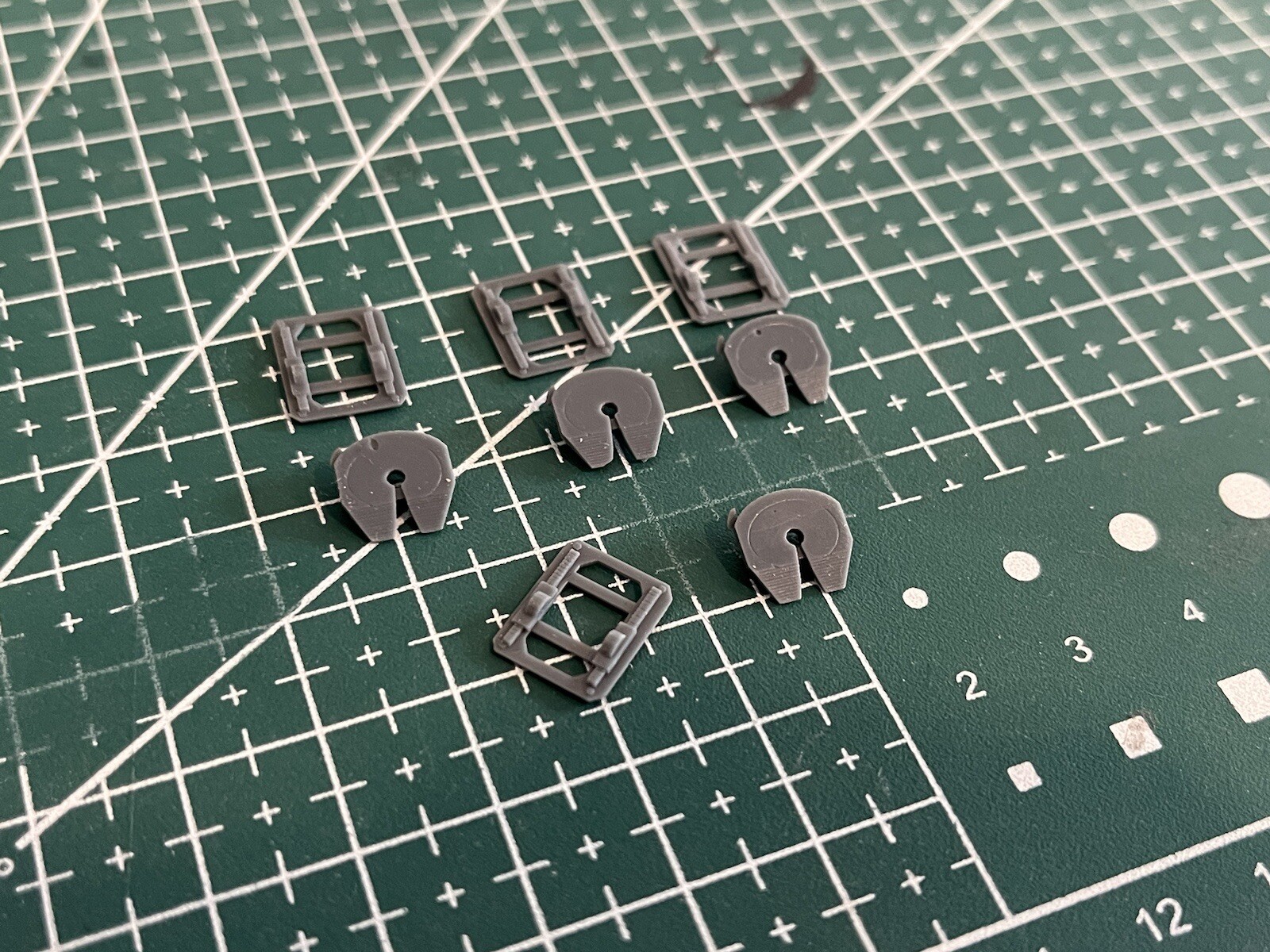 Replacement Fifth Wheels for Semi Trucks HO 1:87 Resin 3D Printed-image