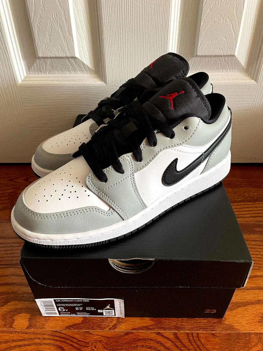 Nike Jordan 1 Low Light Smoke Grey GS 6y Women 7.5 NEW 553560-030 Gym Red