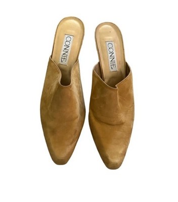 Connie size 9 suede leather slip on shoes brown