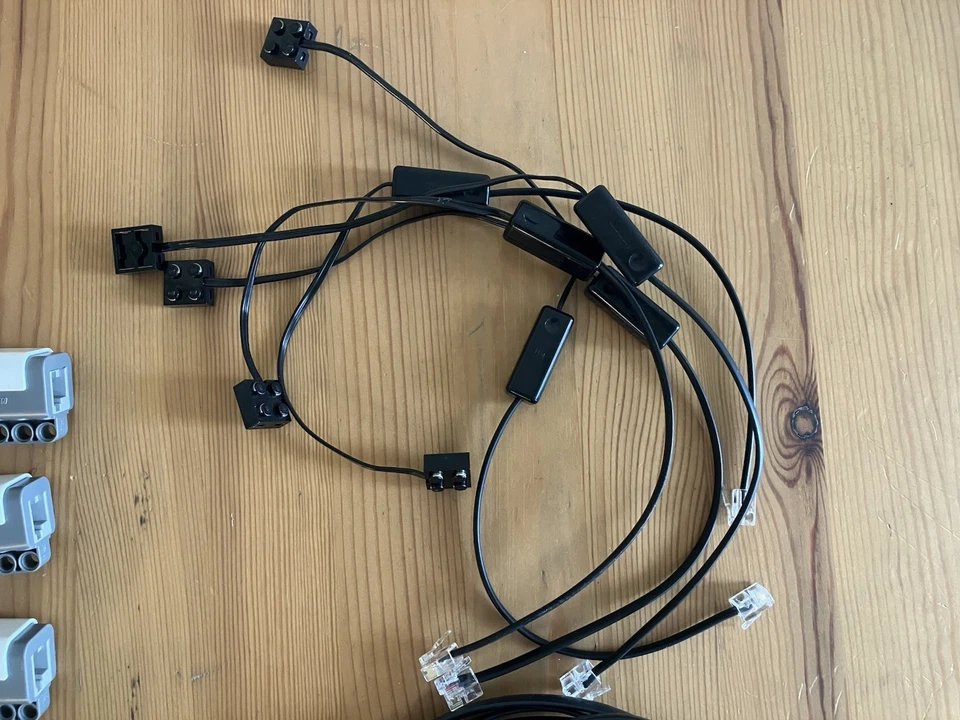 LEGO MINDSTORMS NXT Mixed Parts Lot To Build Program Robots Educational Pieces - Image 4 of 4