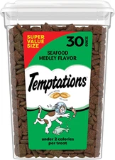 Temptations Classic Crunchy and Soft Cat Treats, Seafood Medley Flavor, 30 Oz. T