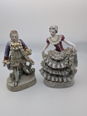 Vintage Porcelain Figurine Pair Courting Couple Rococo Style Gold Gilt