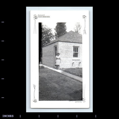 #ad #ad Vintage Photo WOMAN BY BRICK HOUSE 1944 DECORATIVE BORDER $1.70