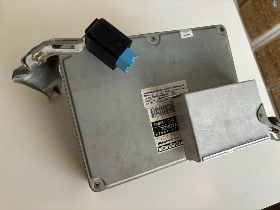 1997 LEXUS LS400 ECU MÓDULO DE CONTROLE DE MOTOR 89661-50341 - Imagem 3 de 4