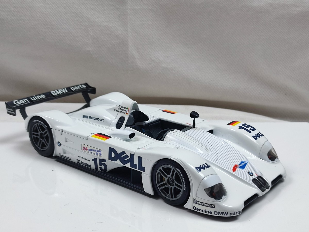 KYOSHO 1/18 1999 BMW V12 LMR Martini/Dalmas/Winkelhock #15 LeMans
