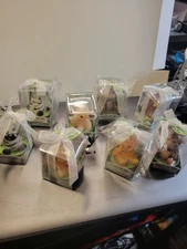 8 - NEW KATE ASPEN 'BORN TO BE WILD' MINI CANDLES JUNGLE ANIMALS LOT OF 8 NEW