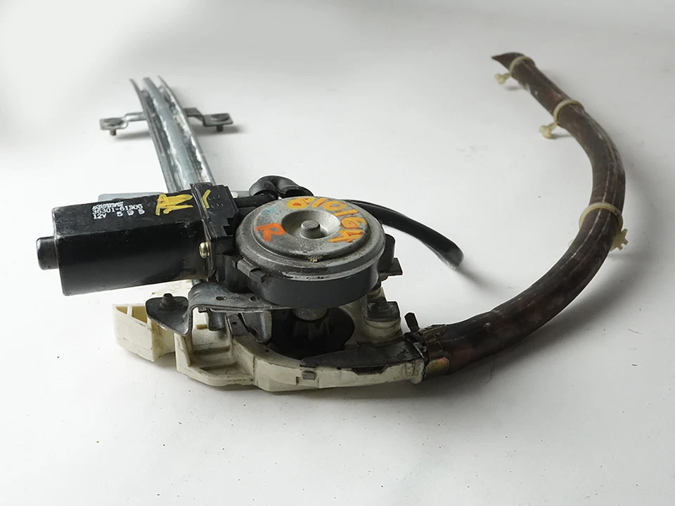 Regulador de ventana de puerta Hyundai Sonata 1999-2001 con motor pasajero delantero Rh OEM Foto 2 de 4