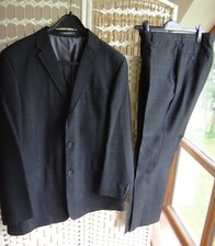 River Island Mens Suit 42R. Waist 34. Black 2 Piece with Check Pattern