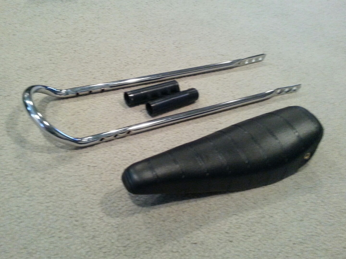 Pimp Red BANANA SEAT SISSY BAR PAD Lowrider Schwinn Bike Vintage