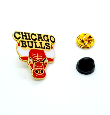 CHICAGO BULLS PIN Basketball NBA Team Gift Enamel Hat Backpack Lapel Brooch