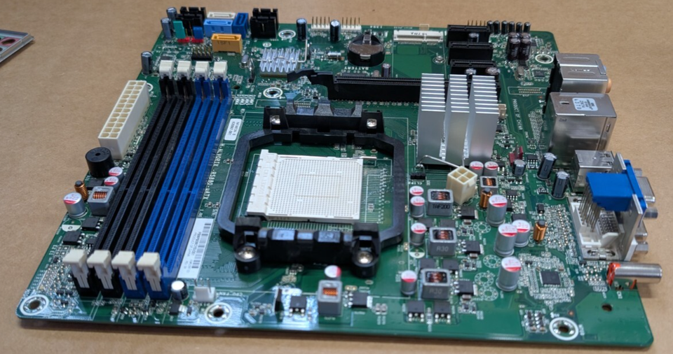 Carte mere HP 620887-001 REV 0K socket AM3 - Accessoires