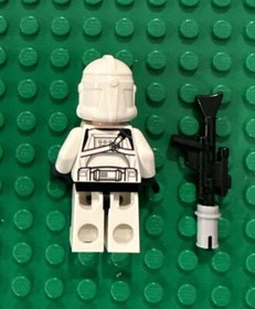 Lego Star Wars Clone Trooper Gunner (Phase 2) Minifigure (sw0837) (Set 75182)