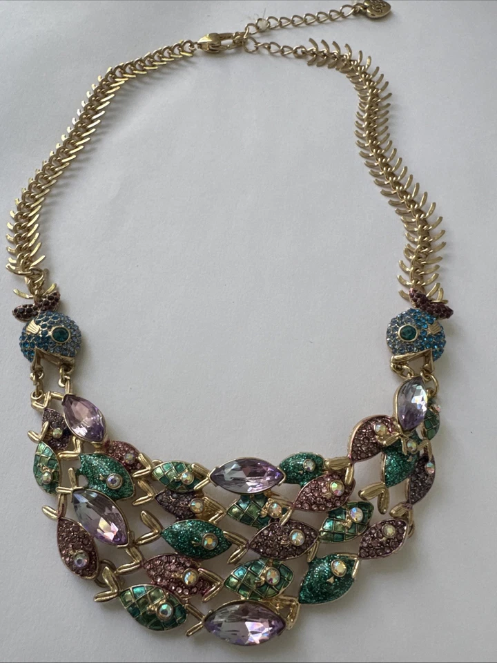 Colar declaração escola de peixes Betsey Johnson W1232 pedra tom dourado vidro - Imagem 2 de 4