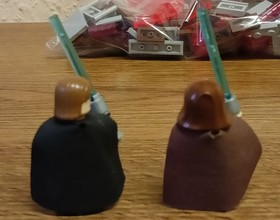 Lego Star Wars 7257 Ultimate Lightsaber Duel with Light-Up Figures 100% Complete