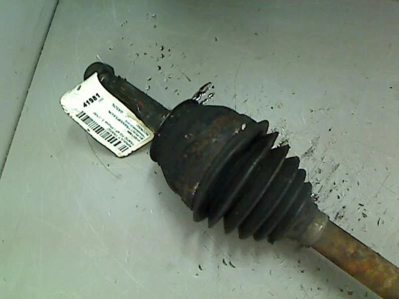 Cardan gauche (transmission) RENAULT TRAFIC 1 PHASE 3 - Photo 2/3