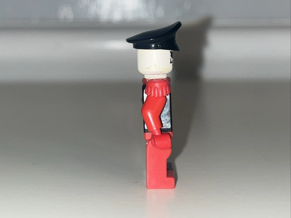 Lego Ogel Minion Commander alp006 Minifigure Alpha Team CMF Rare Retired - Image 4 of 4