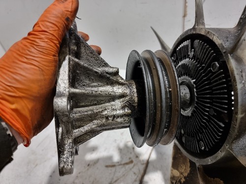 Nissan Navara Water Pump & Radiator Cooling Fan 2.5 Diesel 2005 D22 Facelift OEM - Picture 8 of 13