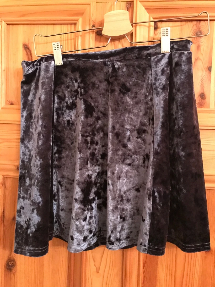 Blue velvet skirt river clearance island