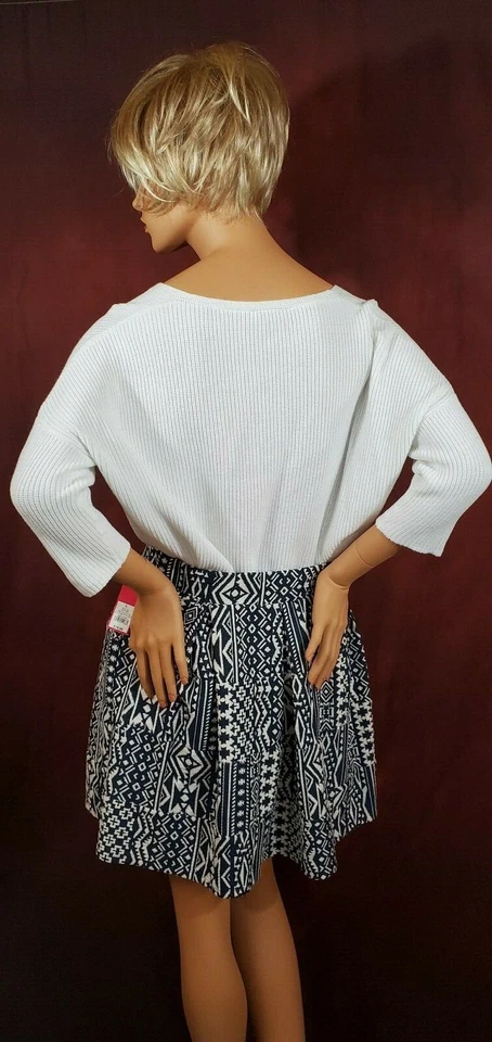 Mujer Falda L Blanco y Negro Plisado Estampado Azteca Ropa de Trabajo Informal Nueva con Etiquetas Foto 2 de 4