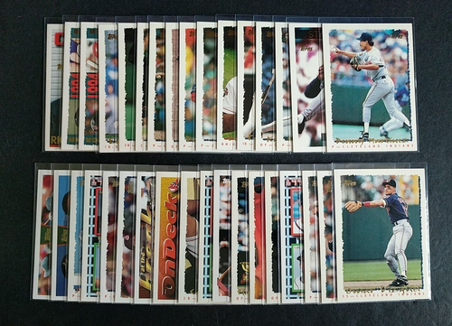 1995 Topps ~ Cleveland Indians ~ 33 Card Team Set Series 1 & 2 with Traded - Picture 2 of 11