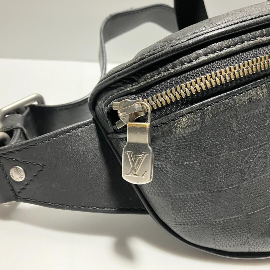 LOUIS VUITTON DAMIER INFINI CAMPUS BUMBAG CROSSBODY BAG ONYX LOUIS VUITTON DAMIER INFINI CAMPUS BUMBAG CROSSBODY BAG ONYX