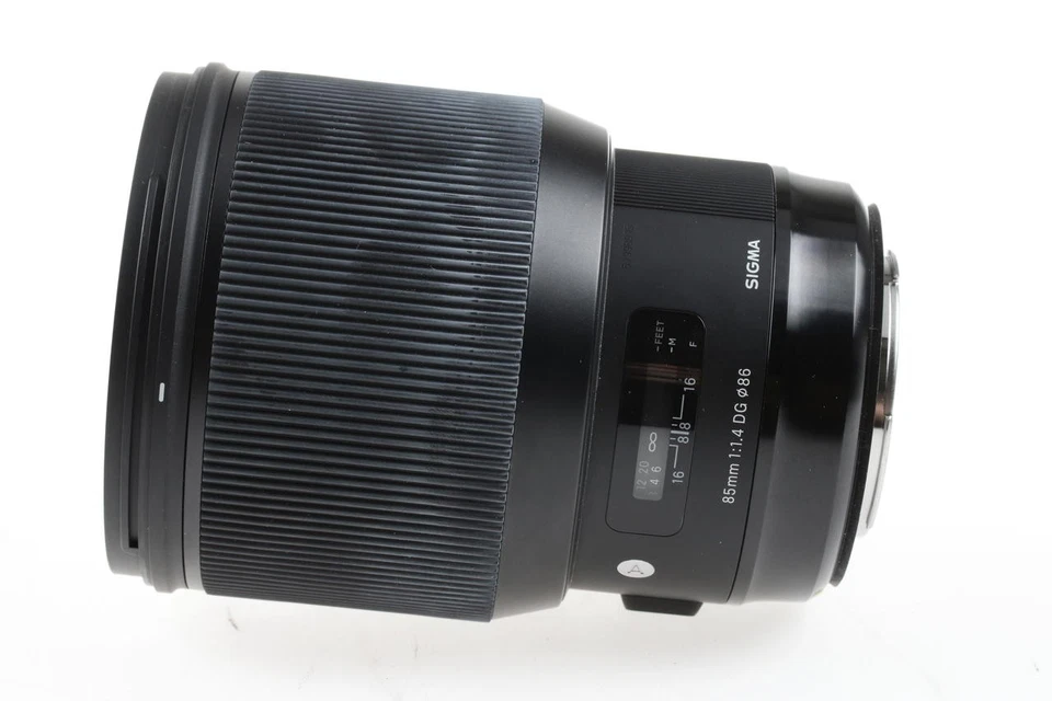 SIGMA 85mm f/1,4 DG HSM Art für Canon EF - SNr: 51998095 - Bild 3 von 4