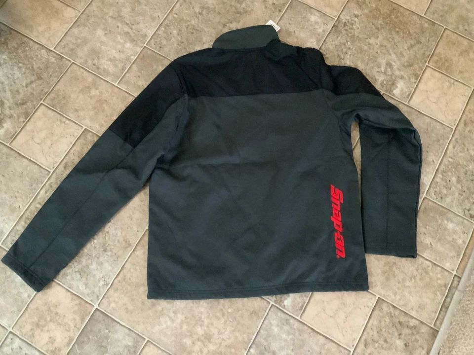 Chaqueta grande a presión nueva con etiqueta Foto 3 de 3