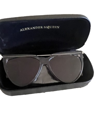 Alexander Mcqueen Cat-Eye Sunglasses Spike Studs - NWT Alexander McQUEEN Spike Studs Cat Eye Sunglasses 52mm NIB | eBay main image 3