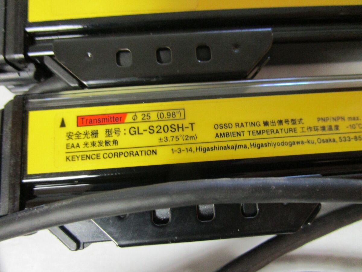 KEYENCE PAIR GL-S20SH SAFETY LIGHT CURTAIN GL-S20SH-R GL KEYENCE PAIR GL-S20SH SAFETY LIGHT CURTAIN GL-S20SH-R GL
