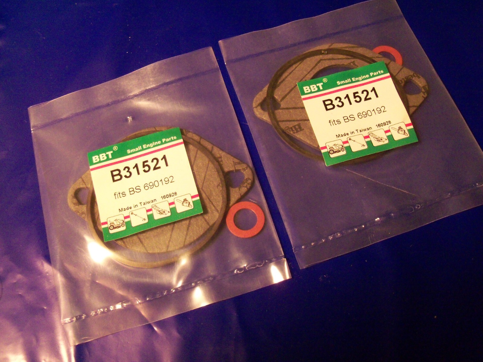 BRIGGS WALBRO BOWL GASKET SET TILLERS SNOW BLOWERS MOWERS 690192 281165