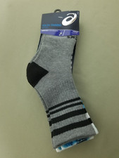 New Asics Youth Training 3 Pk. Crew Socks. Size youth medium 1-5