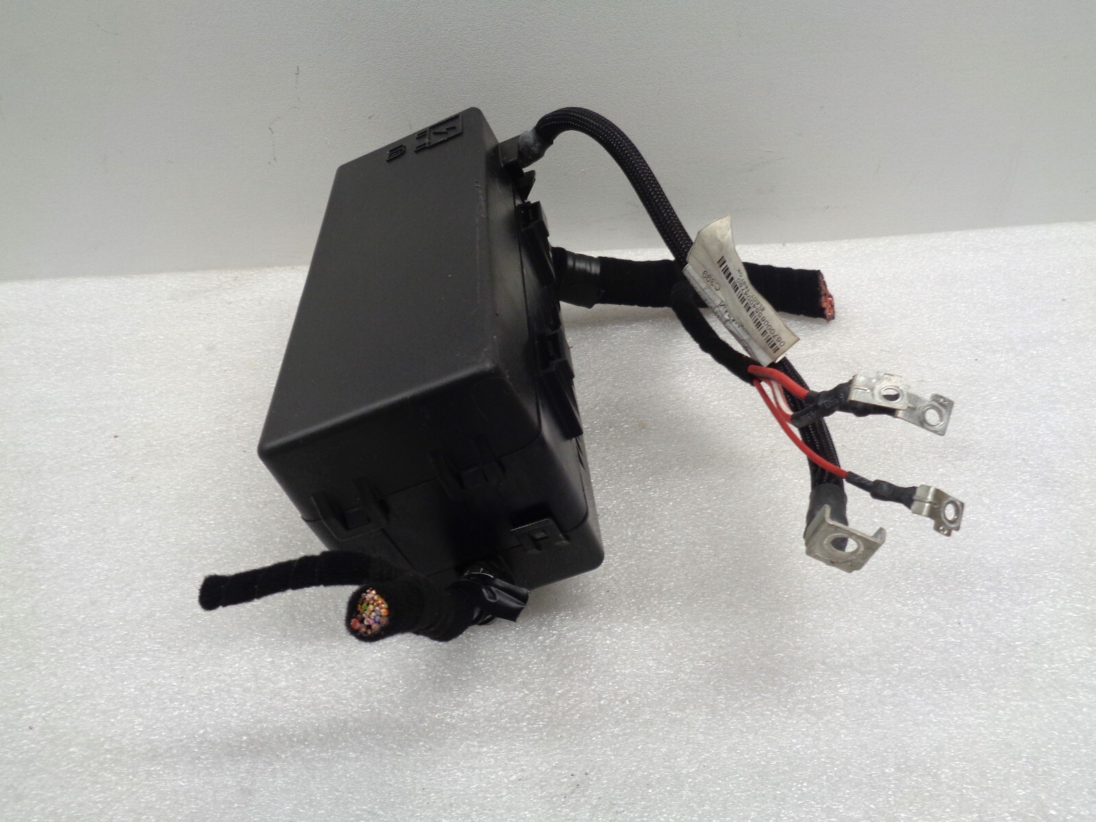 2014-2017 Maserati Ghibli Fuse Relay Box Control Module OEM AK2308288