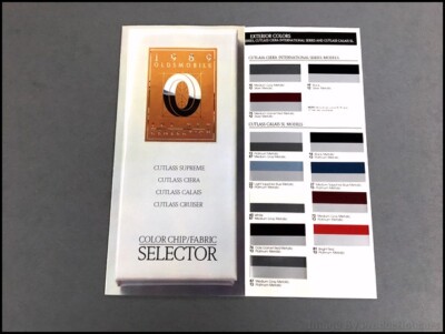 1989 Oldsmobile Factory Original Color Paint Car Brochure Cutlass
