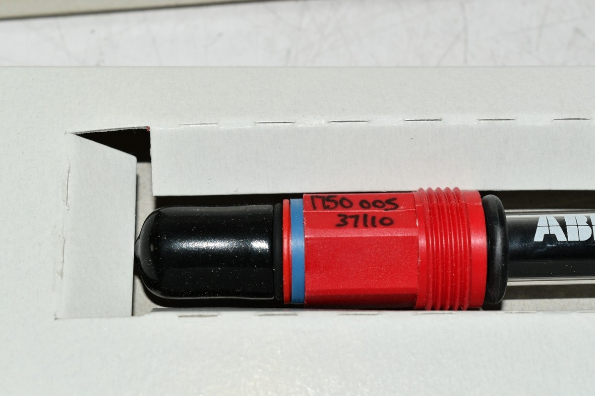 s-l1200.jpg