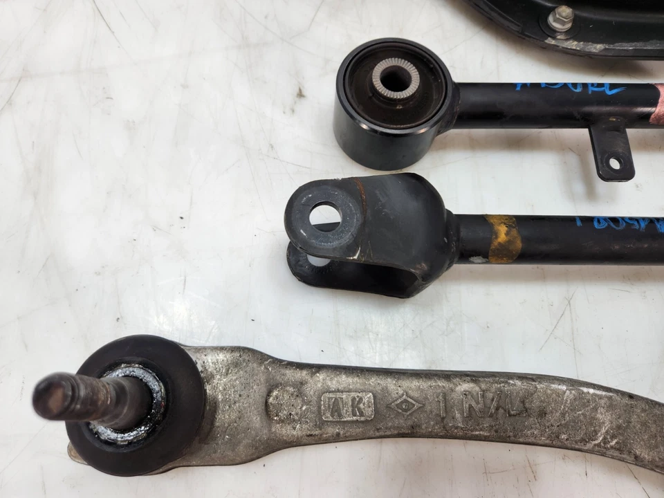 ✅ Conjunto de braço de controle inferior superior lateral traseiro Lexus GS350 GS450h fabricante de equipamento original 13-21 - Imagem 4 de 4