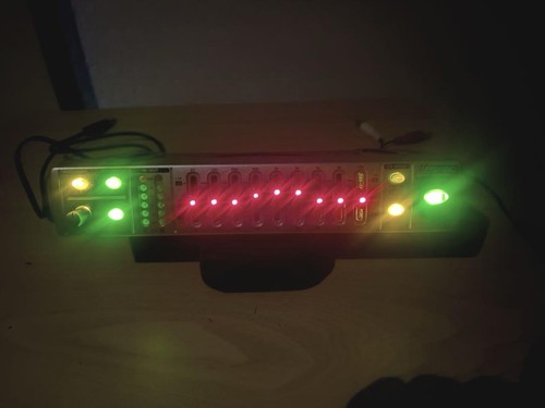 Behringer Fbq800 Ultra Compact 9-Band Graphic Equalizer - Picture 5 of 7