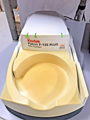 Kodak Pakon F135 PLUS Film Scanner For 35mm Film Tested Working 30