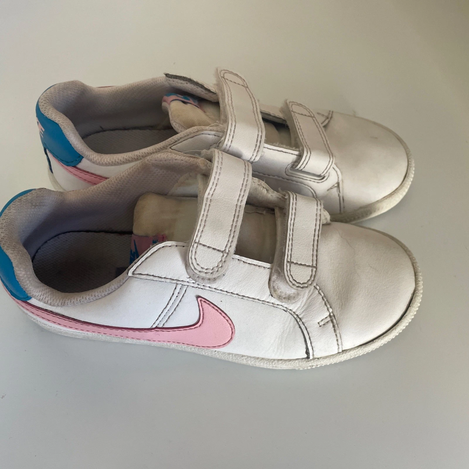 Nike Court Royale 83537 110 taglia 1 5 Y usate buone condizioni