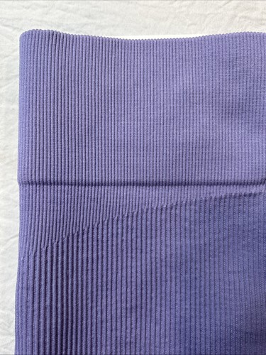 Otos NWT Medium Lavender Activewear Four-Way Stretch Breathable Opac Shorts - Picture 4 of 5