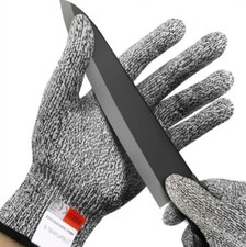 Level 5 Anti-Cut Gloves for use in Kitchen, Garden, Crafts etc. Size Medium