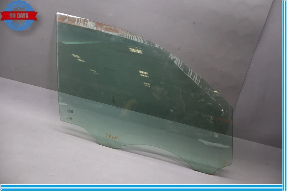 11-17 Volkswagen VW Touareg Puerta Delantera Derecha Pasajero Lateral Ventana Vidrio Fabricante Original Foto 2 de 4