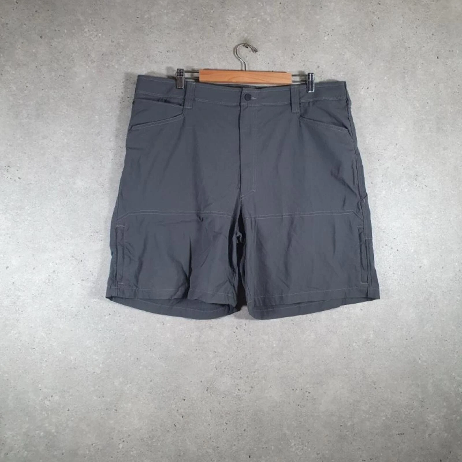 Vintage Wrangler Chino Shorts Men’s W42 Grey BA5526