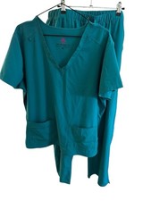 Natural Uniform Modern Fit Cool Stretch Size X Large Scrub Set