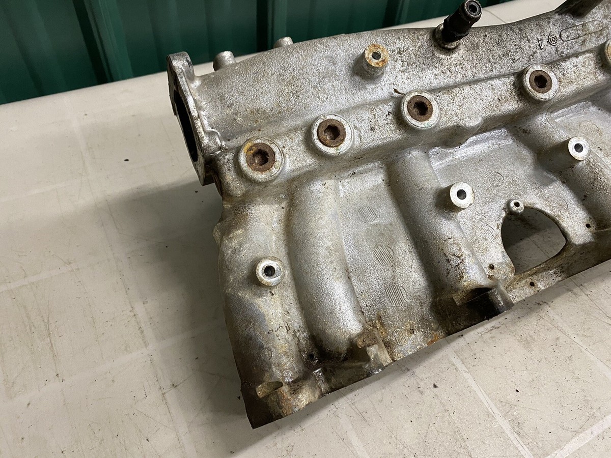 ピピページ 1979-83 Nissan 280ZX OEM L28 Engine Intake Manifold P71 | eBay