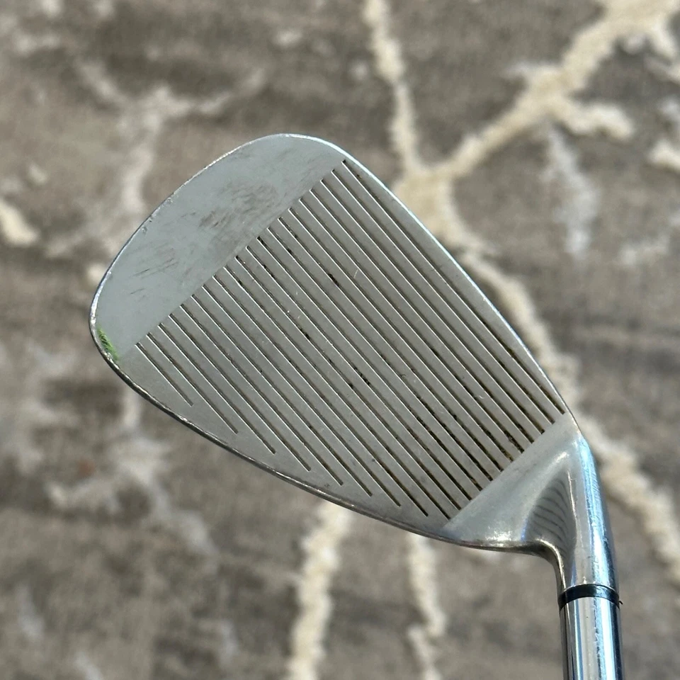 LEFTY Walter Hagen Ultradyne II 9 Iron Regular Flex Steel Twist 35 1/2” - Image 4 of 4
