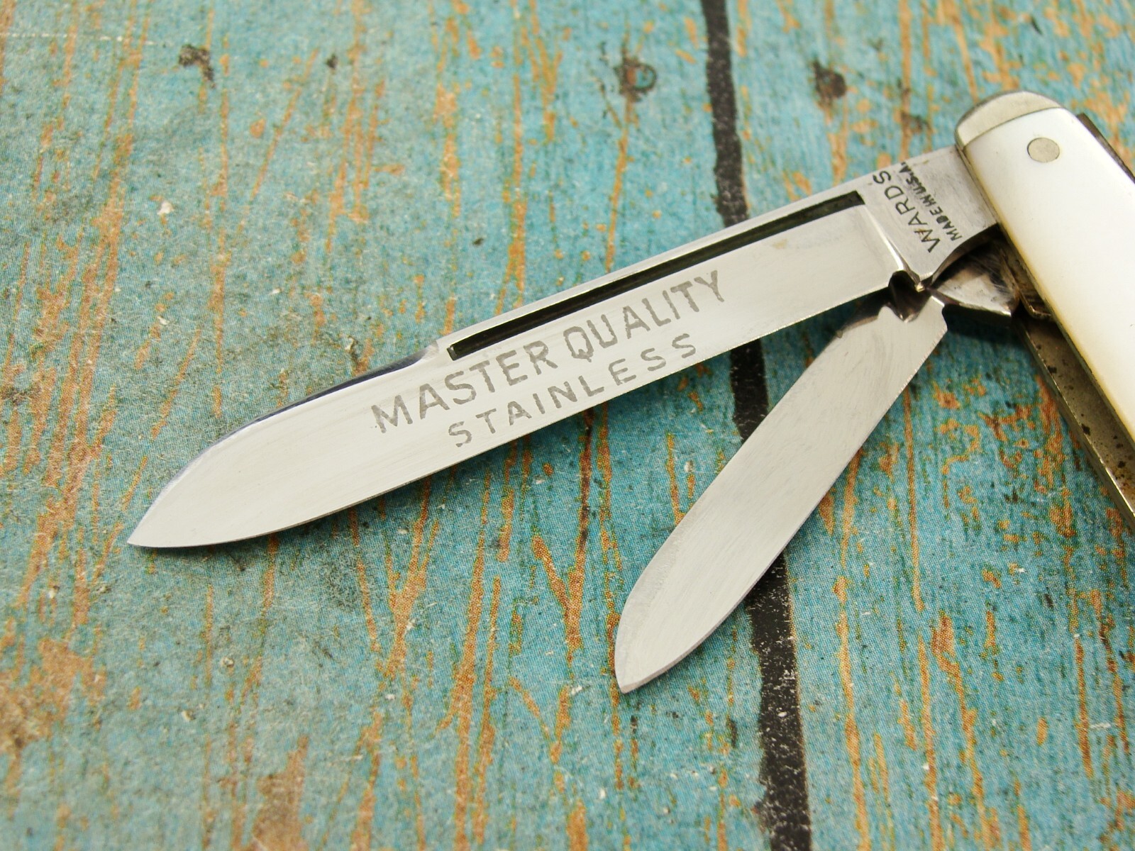 NM VINTAGE WARDS USA PEARL SENATOR EQUAL END POCKET KNIFE WINCHESTER