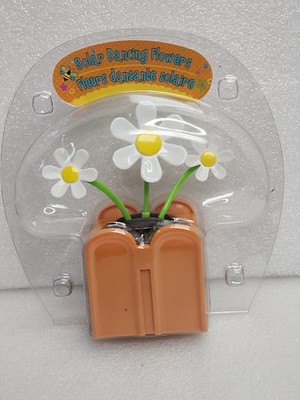 Solar Powered Dancing Bobble Triple white daisies Plastic Flower Windowsill 